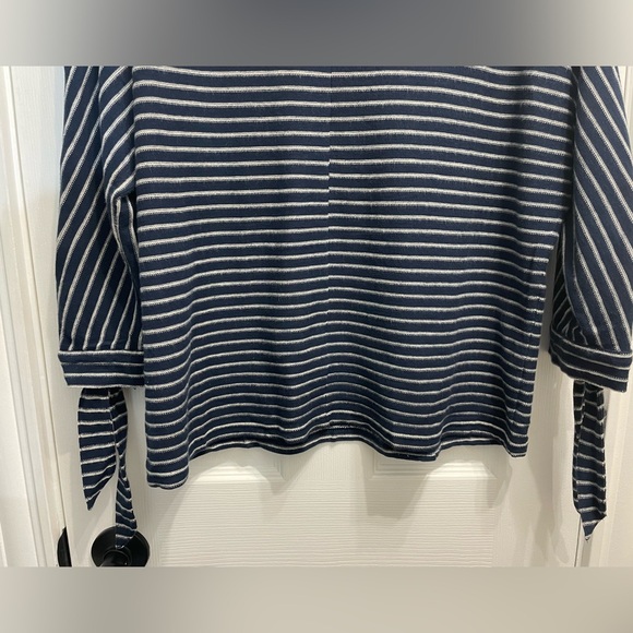 Chaps Women 3/4 Sleeve Blue & White Stripe Oversized Top Nautical Large - Picture 7 of 11